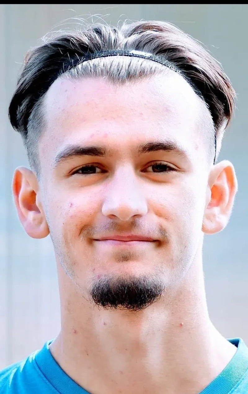 Nico, 21