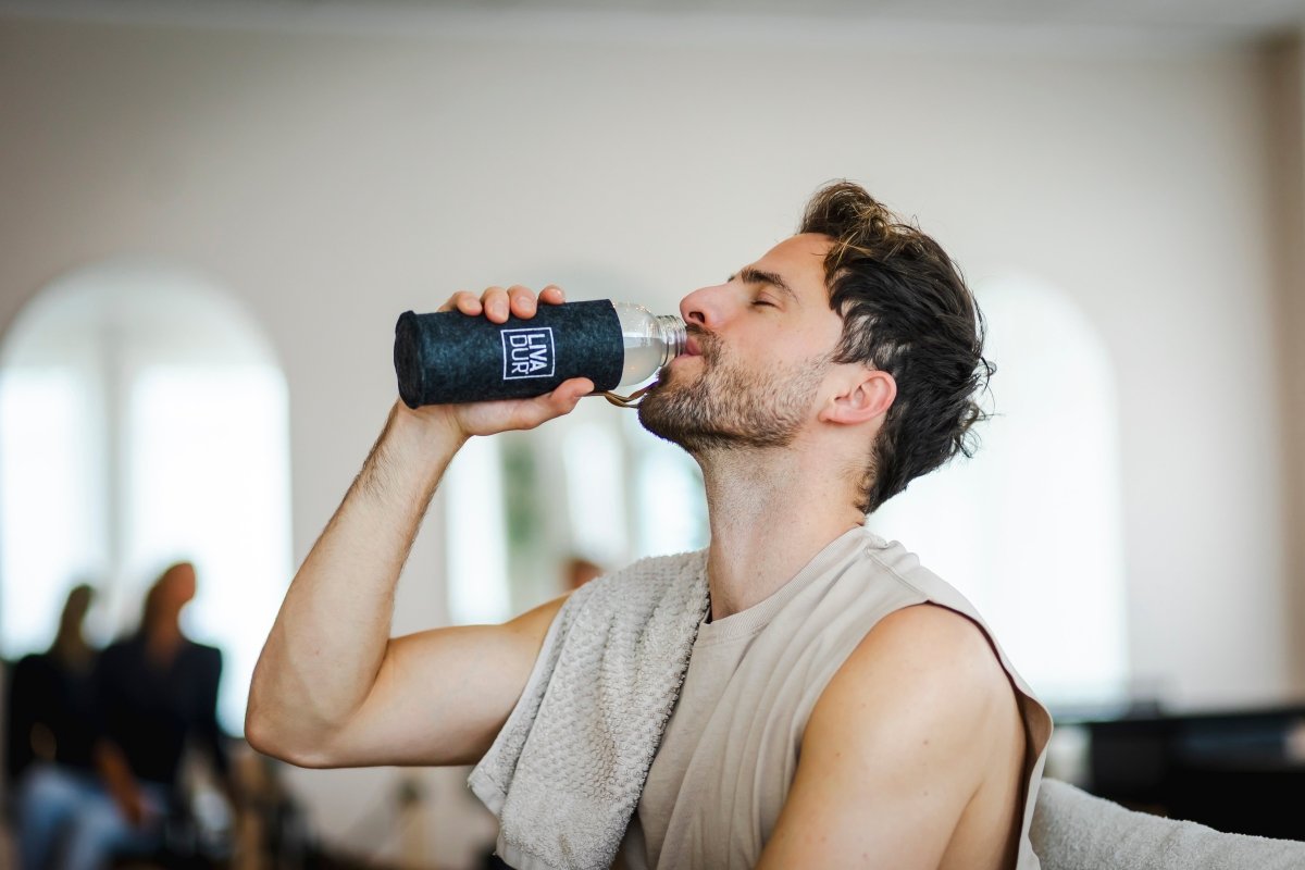 LIVADUR® Glasflasche im Filz-Schutzhülle